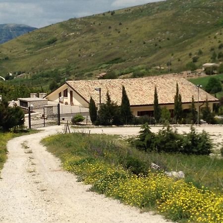Agriturismo Serra Moneta Santo Stefano Quisquina Esterno foto