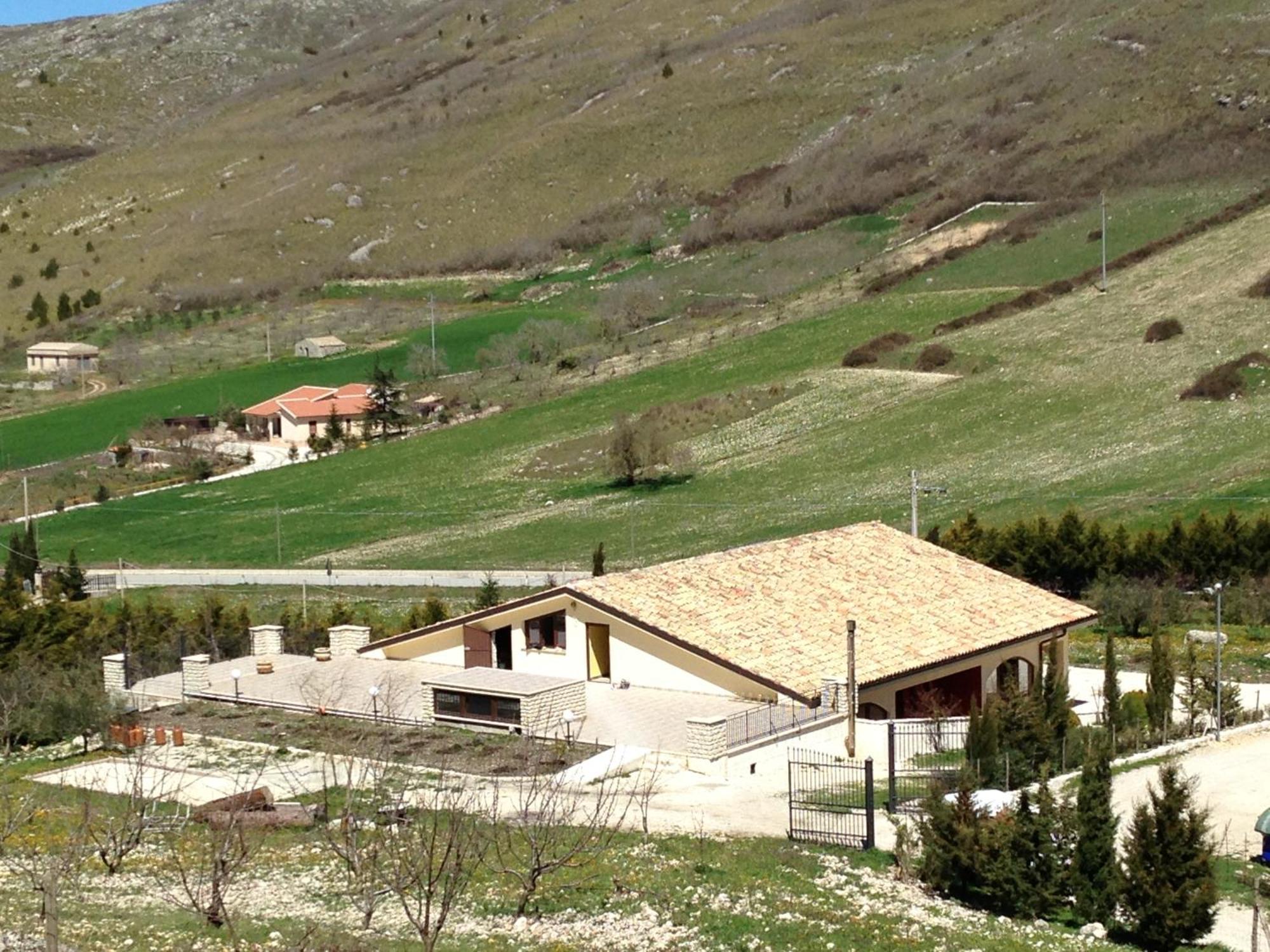 Agriturismo Serra Moneta Santo Stefano Quisquina Esterno foto